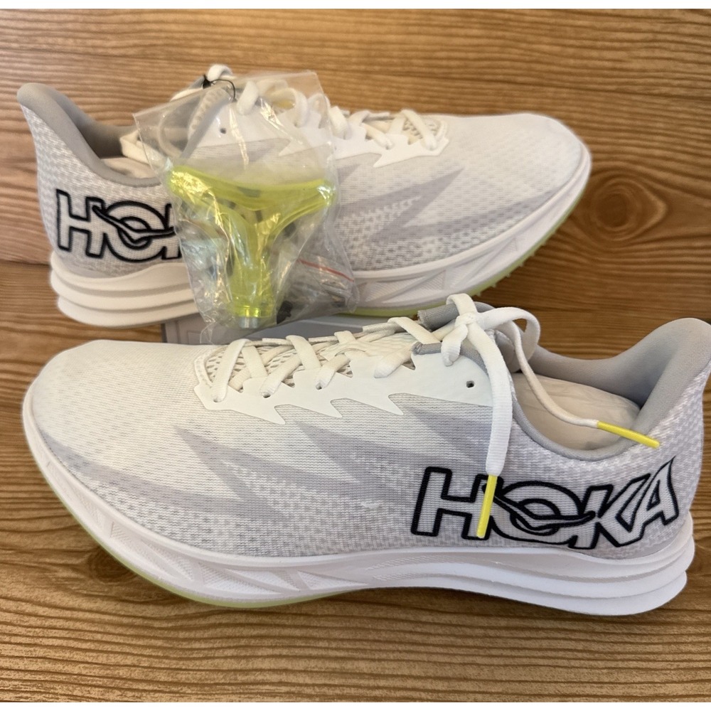 Hoka One One Crescendo MD Racing Shoes, Men's 9 / women's 10.5 US